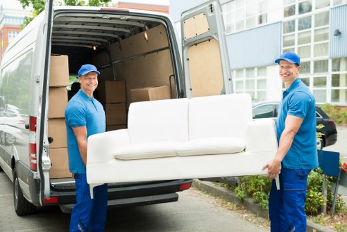 Local Balham moving service handling a residential relocation