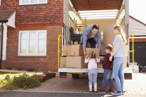 Early reporting of moving service concerns